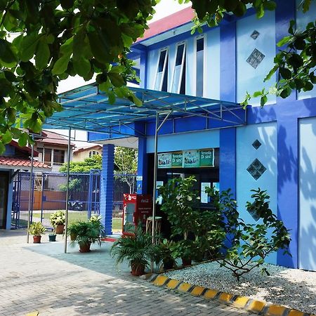 Kenari Residence Pekanbaru Bagian luar foto